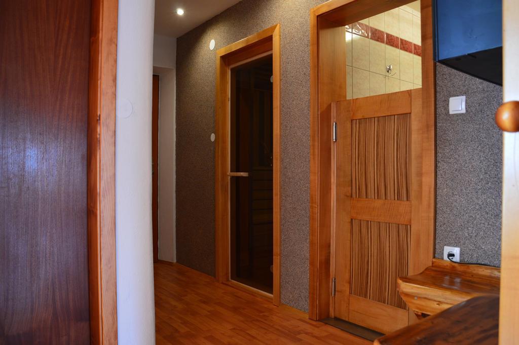 Apartmens And Rooms Sostar Cerkno Kültér fotó