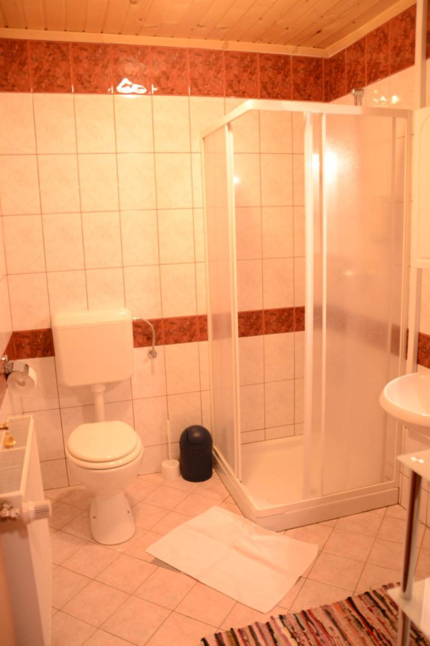 Apartmens And Rooms Sostar Cerkno Kültér fotó